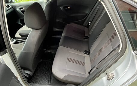 Volkswagen Polo VI (EU Market), 2016 год, 945 000 рублей, 11 фотография