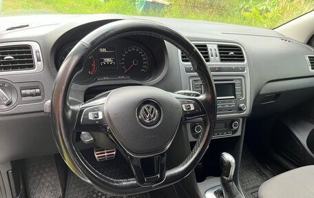 Volkswagen Polo VI (EU Market), 2016 год, 945 000 рублей, 13 фотография