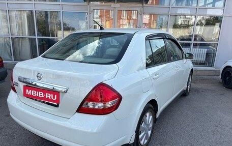 Nissan Tiida, 2004 год, 580 000 рублей, 2 фотография