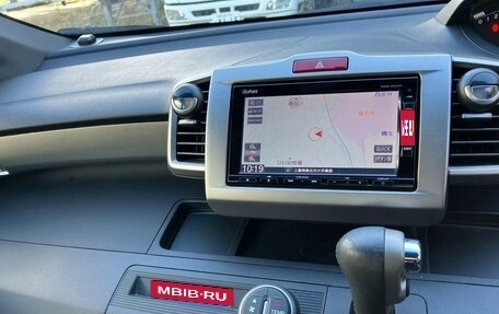 Honda Freed I, 2015 год, 806 000 рублей, 13 фотография