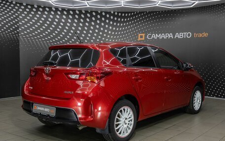 Toyota Auris II, 2013 год, 1 099 900 рублей, 2 фотография