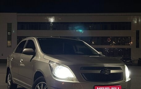 Chevrolet Cobalt II, 2013 год, 580 000 рублей, 1 фотография