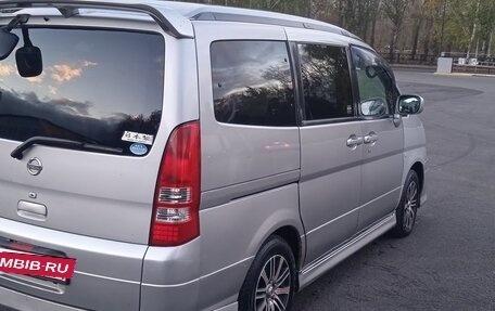 Nissan Serena II, 2005 год, 645 000 рублей, 3 фотография