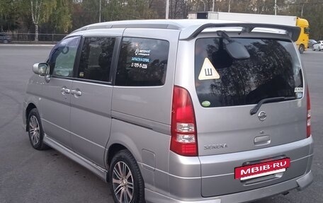 Nissan Serena II, 2005 год, 645 000 рублей, 5 фотография