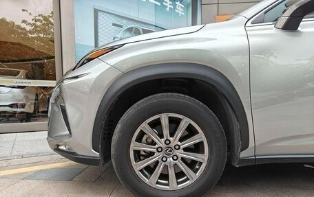 Lexus NX I, 2021 год, 2 750 000 рублей, 8 фотография