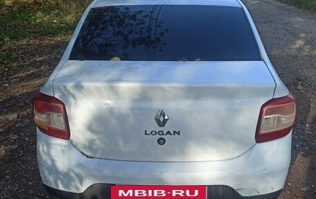 Renault Logan II, 2020 год, 650 000 рублей, 4 фотография