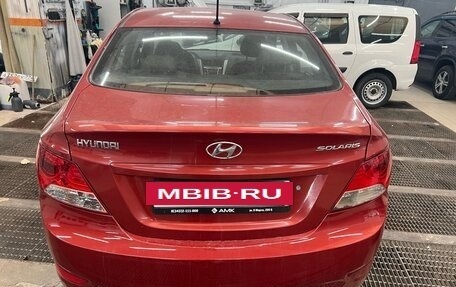 Hyundai Solaris II рестайлинг, 2011 год, 770 000 рублей, 4 фотография
