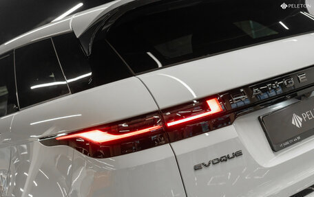 Land Rover Range Rover Evoque II, 2025 год, 5 750 000 рублей, 25 фотография