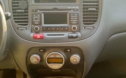 KIA Rio II, 2010 год, 450 000 рублей, 13 фотография