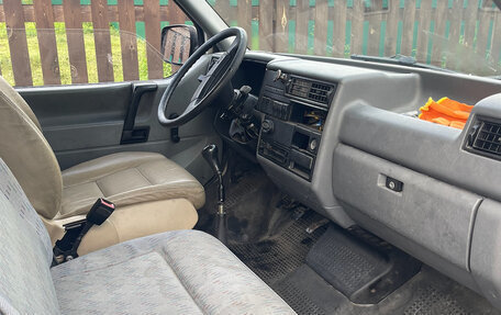Volkswagen Transporter T4, 1995 год, 420 000 рублей, 4 фотография