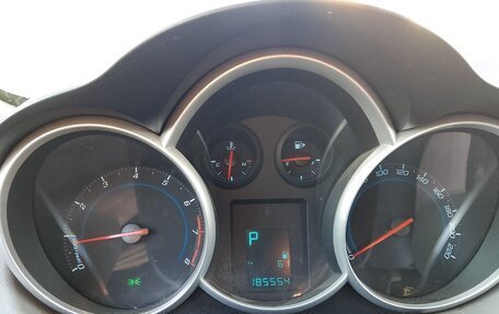 Chevrolet Cruze II, 2012 год, 600 000 рублей, 3 фотография