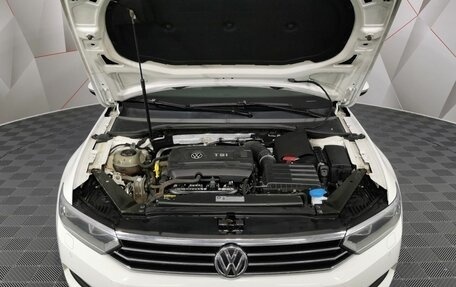 Volkswagen Passat B8 рестайлинг, 2017 год, 1 735 000 рублей, 11 фотография