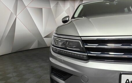Volkswagen Tiguan II, 2018 год, 2 695 000 рублей, 10 фотография