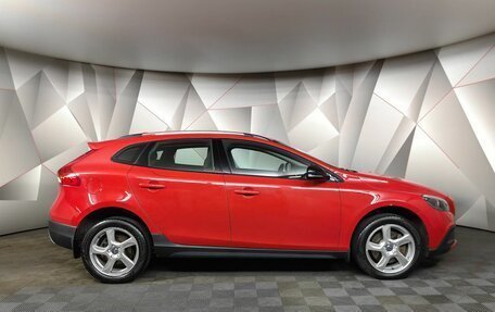 Volvo V40 Cross Country I, 2016 год, 1 795 000 рублей, 6 фотография
