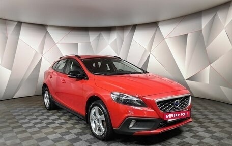 Volvo V40 Cross Country I, 2016 год, 1 795 000 рублей, 3 фотография