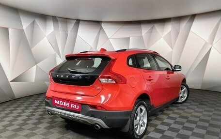 Volvo V40 Cross Country I, 2016 год, 1 795 000 рублей, 2 фотография