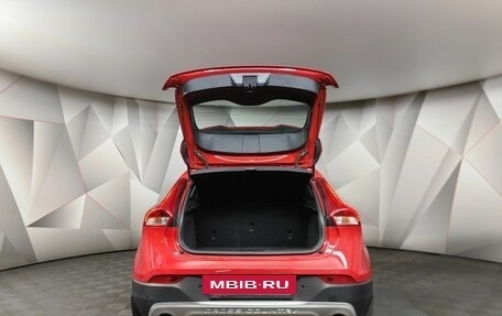 Volvo V40 Cross Country I, 2016 год, 1 795 000 рублей, 11 фотография