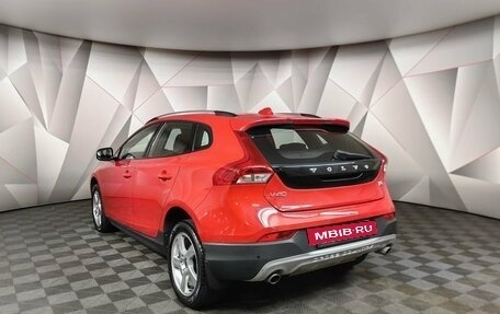 Volvo V40 Cross Country I, 2016 год, 1 795 000 рублей, 4 фотография