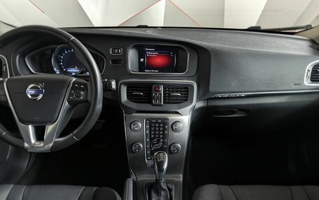 Volvo V40 Cross Country I, 2016 год, 1 795 000 рублей, 14 фотография