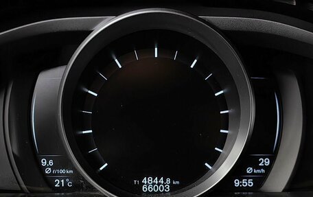 Volvo V40 Cross Country I, 2016 год, 1 795 000 рублей, 17 фотография