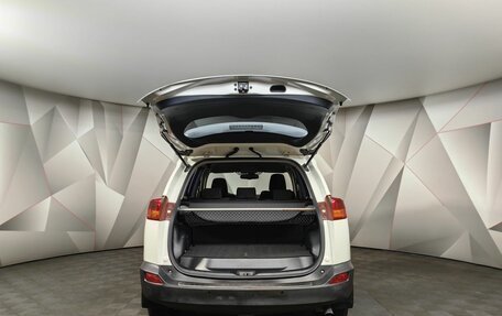 Toyota RAV4, 2014 год, 1 747 000 рублей, 12 фотография