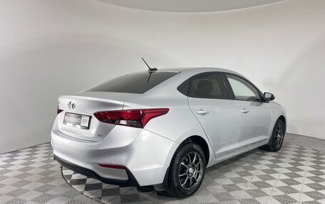 Hyundai Solaris II рестайлинг, 2018 год, 1 350 000 рублей, 5 фотография