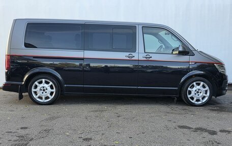 Volkswagen Multivan T6 рестайлинг, 2019 год, 4 900 000 рублей, 4 фотография