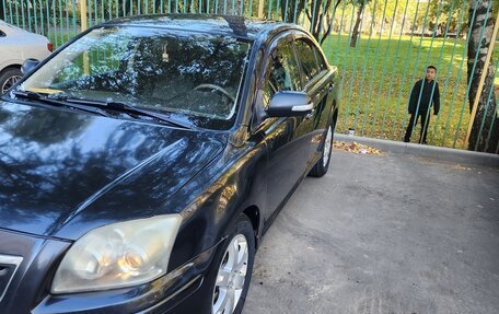 Toyota Avensis III рестайлинг, 2008 год, 650 000 рублей, 1 фотография