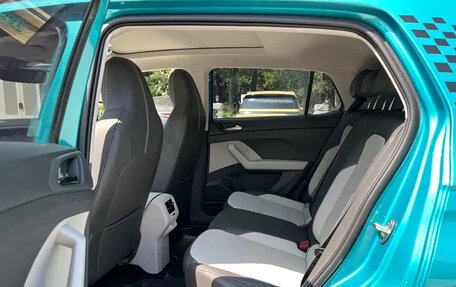 Volkswagen T-Cross I, 2022 год, 1 330 888 рублей, 8 фотография