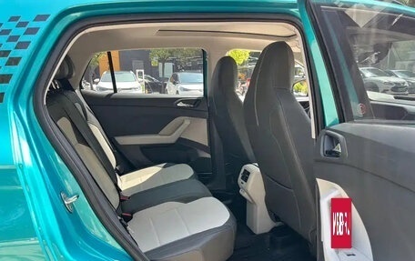 Volkswagen T-Cross I, 2022 год, 1 330 888 рублей, 9 фотография