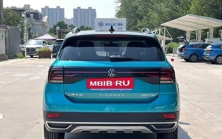 Volkswagen T-Cross I, 2022 год, 1 330 888 рублей, 5 фотография