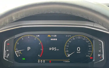 Volkswagen T-Cross I, 2022 год, 1 330 888 рублей, 11 фотография