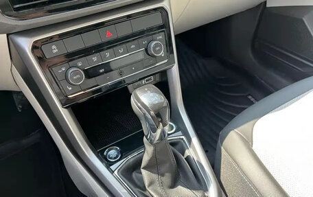 Volkswagen T-Cross I, 2022 год, 1 330 888 рублей, 13 фотография