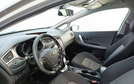 KIA cee'd III, 2016 год, 990 000 рублей, 20 фотография