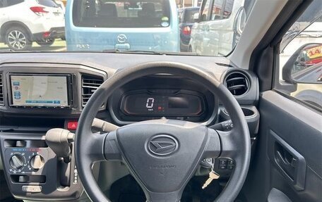 Daihatsu Mira e:S II, 2021 год, 550 000 рублей, 9 фотография