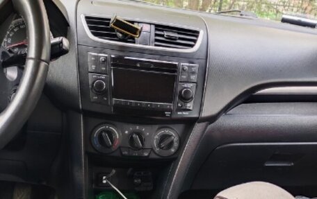 Suzuki Swift IV, 2011 год, 650 000 рублей, 6 фотография