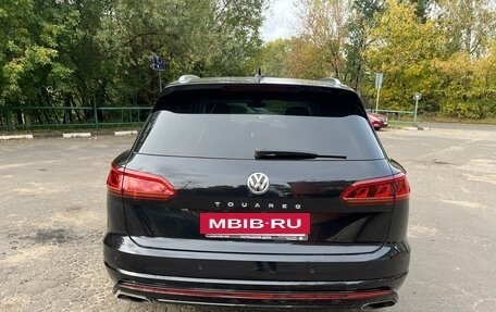 Volkswagen Touareg III, 2018 год, 4 500 000 рублей, 7 фотография