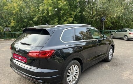 Volkswagen Touareg III, 2018 год, 4 500 000 рублей, 6 фотография