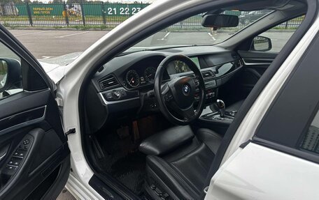BMW 5 серия, 2012 год, 1 900 000 рублей, 3 фотография