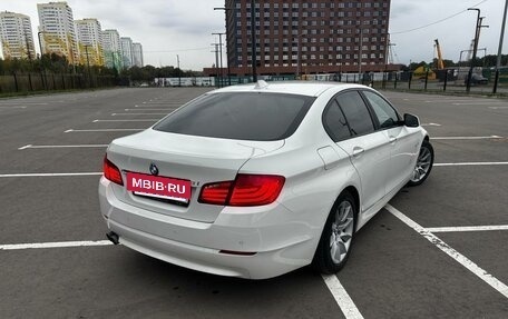 BMW 5 серия, 2012 год, 1 900 000 рублей, 11 фотография