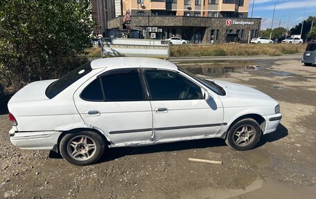 Nissan Sunny B15, 1999 год, 130 000 рублей, 2 фотография