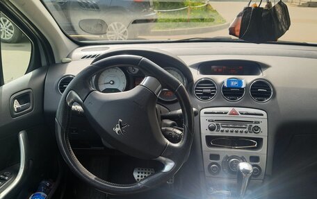 Peugeot 408 I рестайлинг, 2014 год, 670 000 рублей, 7 фотография