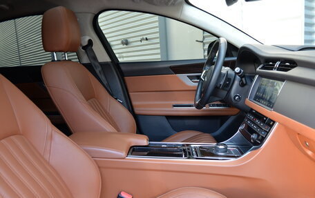 Jaguar XF II, 2020 год, 2 523 000 рублей, 30 фотография