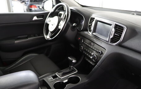 KIA Sportage IV рестайлинг, 2018 год, 1 999 990 рублей, 12 фотография
