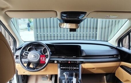 KIA Carnival, 2021 год, 3 650 000 рублей, 7 фотография
