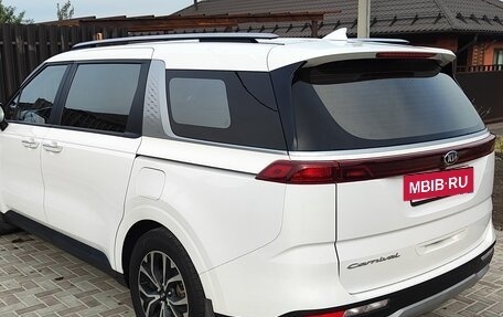 KIA Carnival, 2021 год, 3 650 000 рублей, 4 фотография