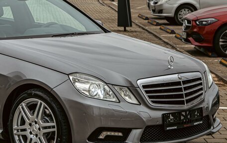 Mercedes-Benz E-Класс, 2011 год, 1 495 000 рублей, 8 фотография