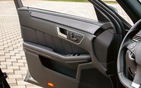 Mercedes-Benz E-Класс, 2011 год, 1 495 000 рублей, 12 фотография