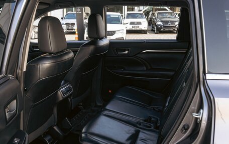 Toyota Highlander III, 2015 год, 2 295 000 рублей, 19 фотография
