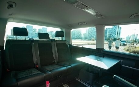 Volkswagen Multivan T6 рестайлинг, 2019 год, 4 450 000 рублей, 22 фотография